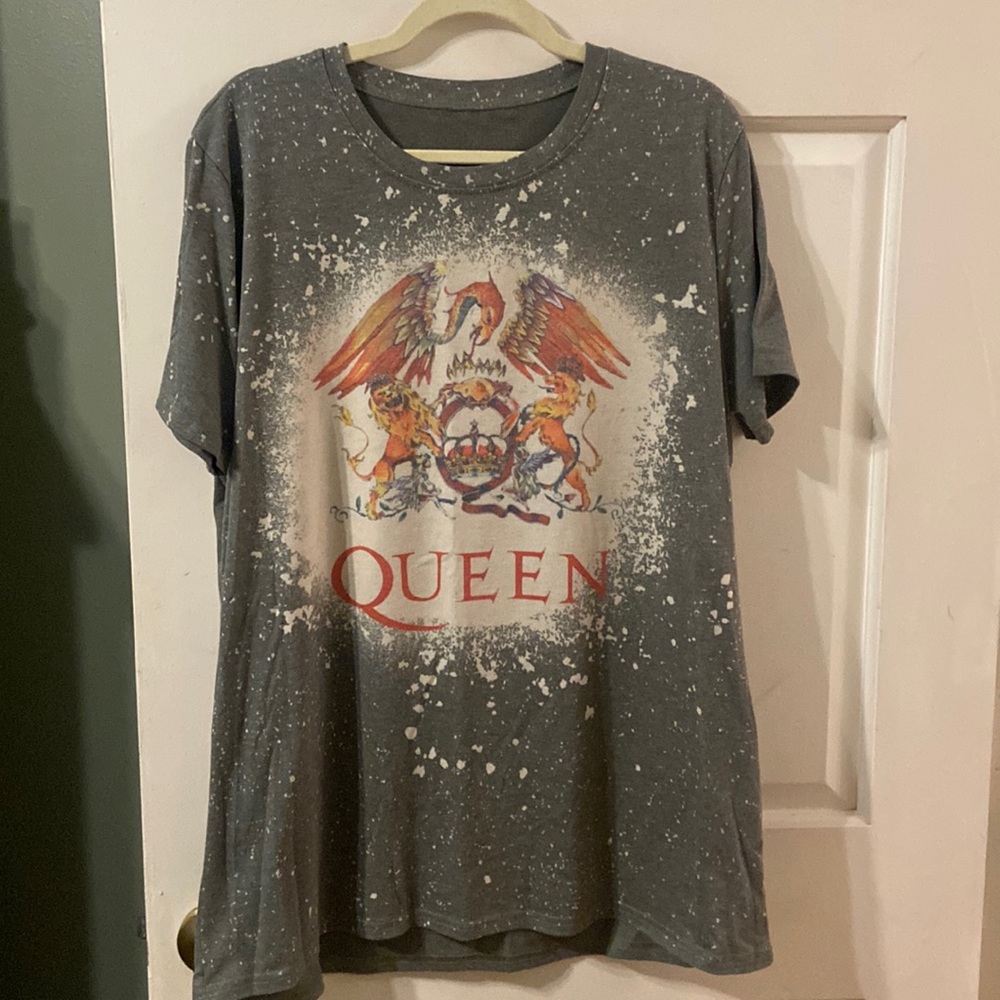 COPY - QUEEN t-shirt/Graphic Tee